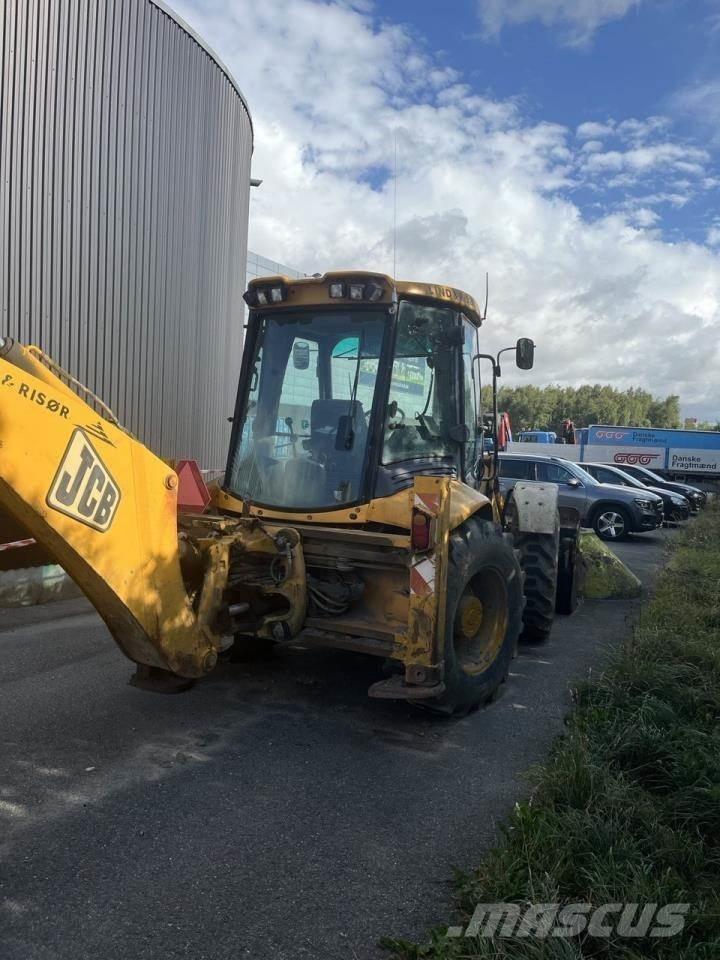 JCB 4CX Rýpadlo-nakladače