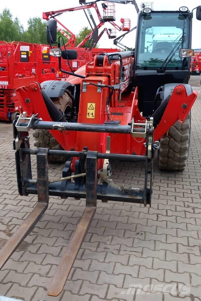 JCB 540-140 Teleskopické manipulátory