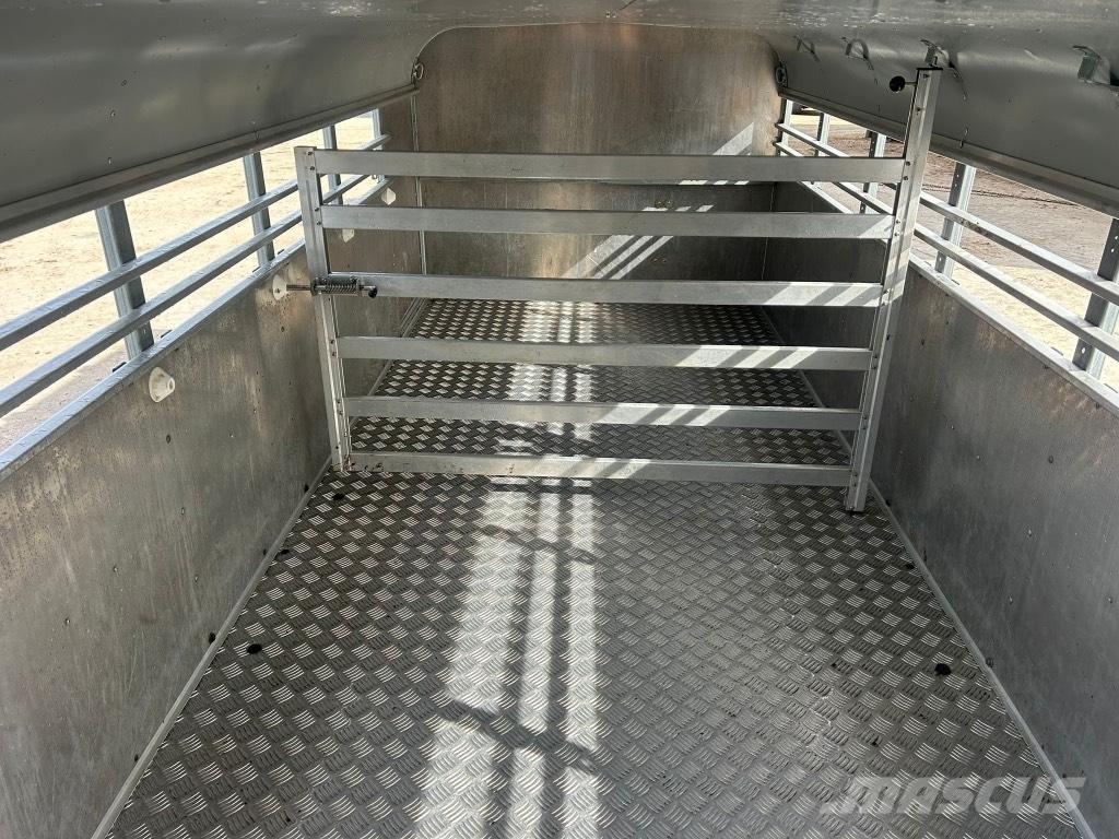 Ifor Williams TA 510 Přívěsy pro přepravu zvířat