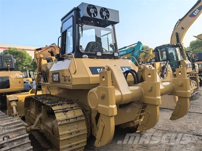 CAT D 7 G Pásové dozery