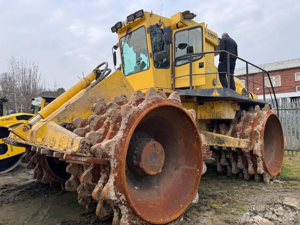 Bomag BC 972 RB-4 Skládkové kompaktory