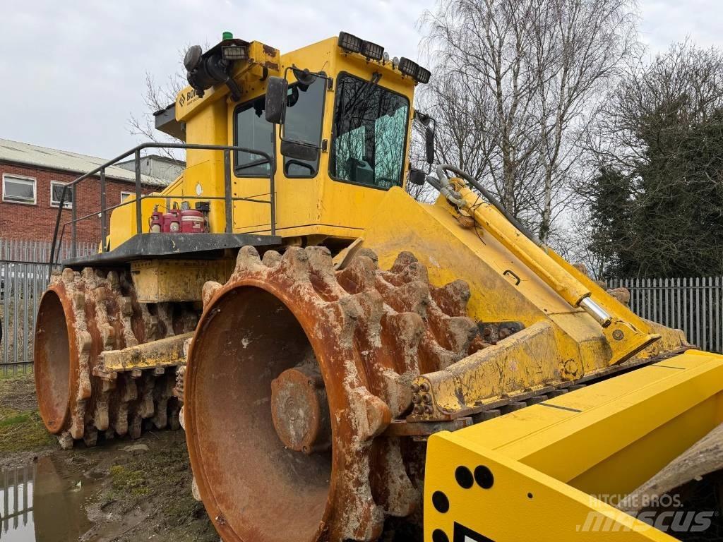 Bomag BC 972 RB-4 Skládkové kompaktory