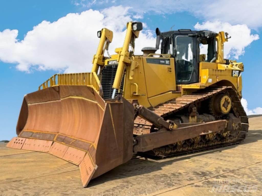 CAT D 8 T Pásové dozery