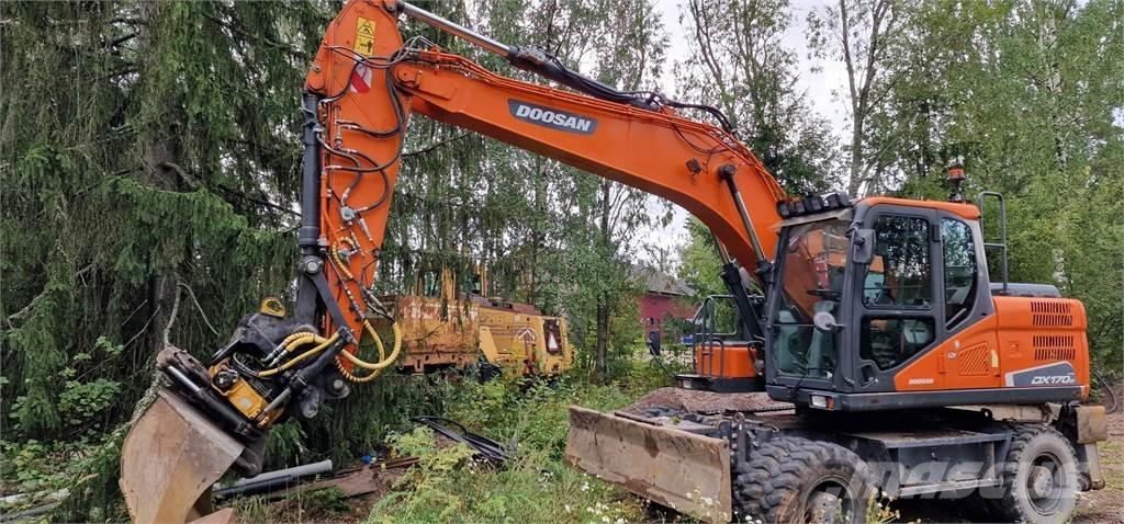 Doosan DX170W Kolová rýpadla