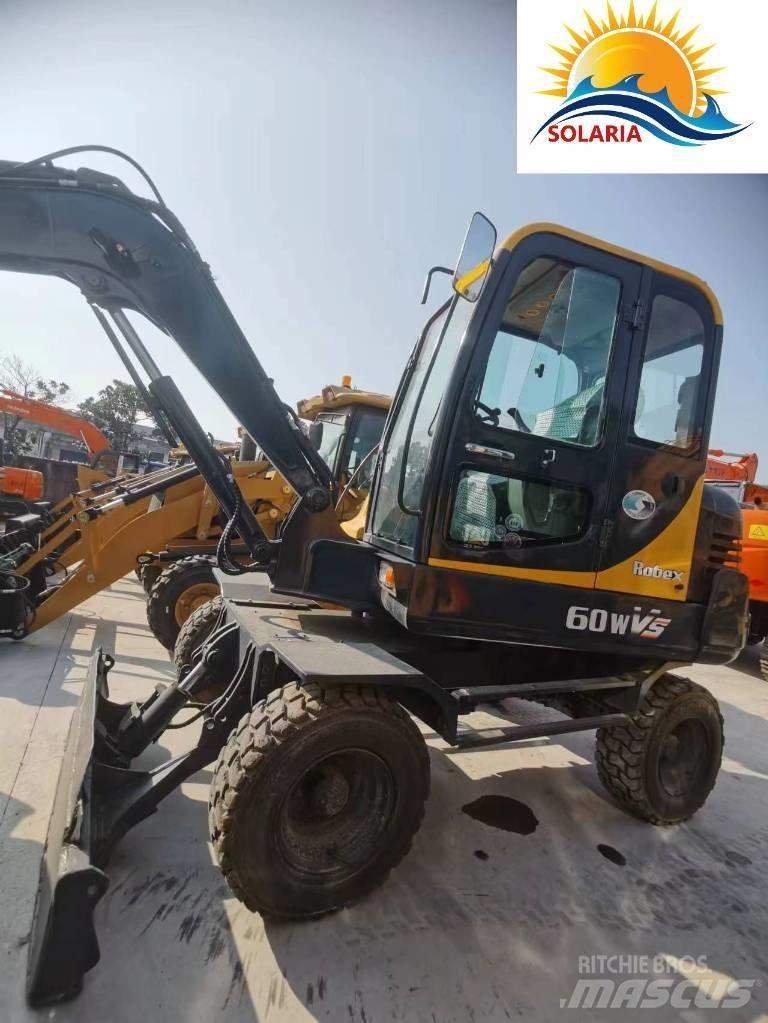 Hyundai R60W vs Mini rýpadla < 7t