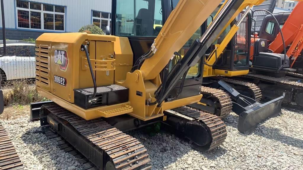 CAT 306E Pásová rýpadla
