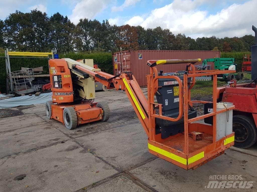 JLG E300 AJP Kloubové plošiny