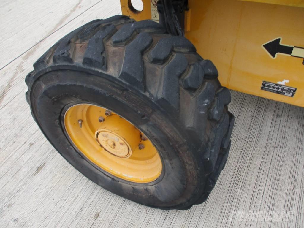 JLG 600 SJ (254) Teleskopické plošiny