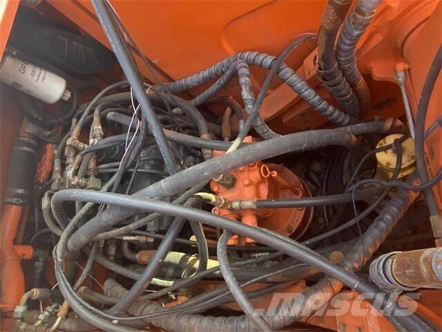 Doosan DH150 Pásová rýpadla