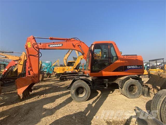 Doosan DH150 Pásová rýpadla