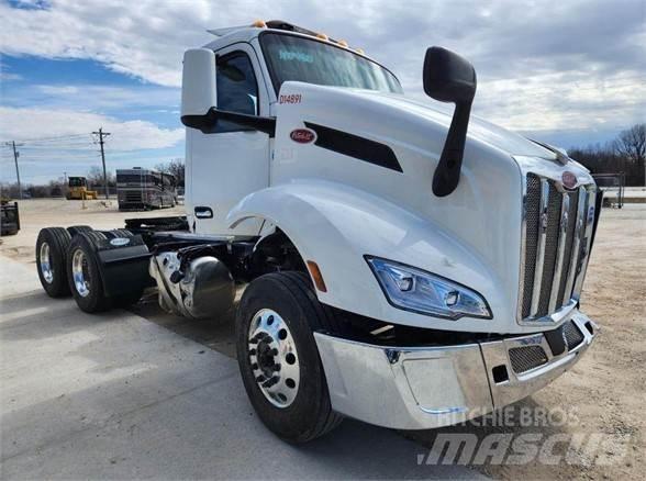 Peterbilt 579 Tahače