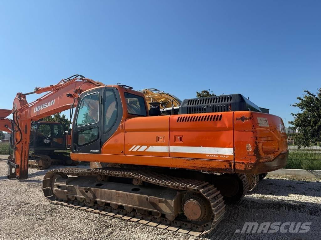 Doosan DX 340 LC Pásová rýpadla