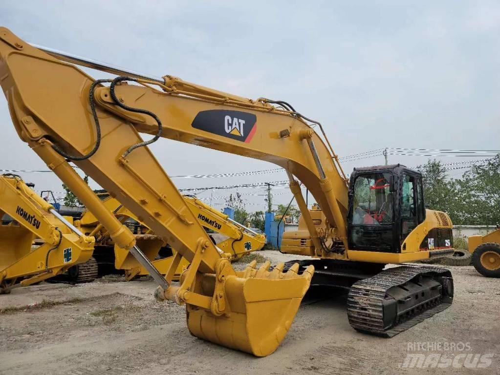 CAT 325 D Pásová rýpadla