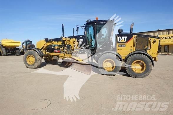 CAT 140M AWD Grejdry