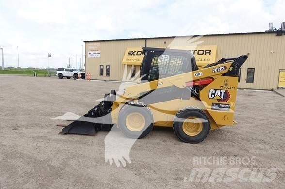 CAT 262D3 Smykem řízené nakladače