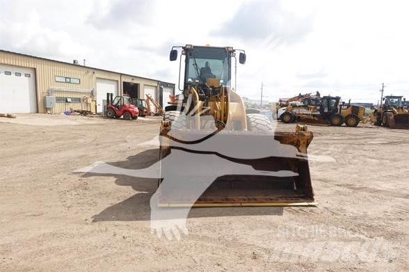 CAT 928H Kolové nakladače