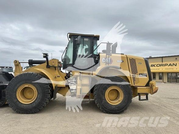 CAT 966M Kolové nakladače