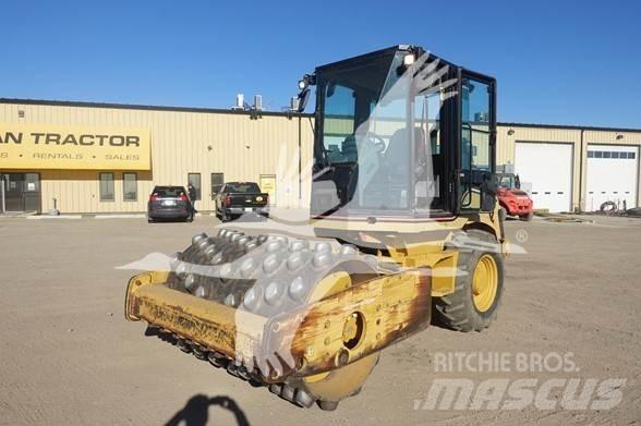 CAT CP-433E Tahačové válce