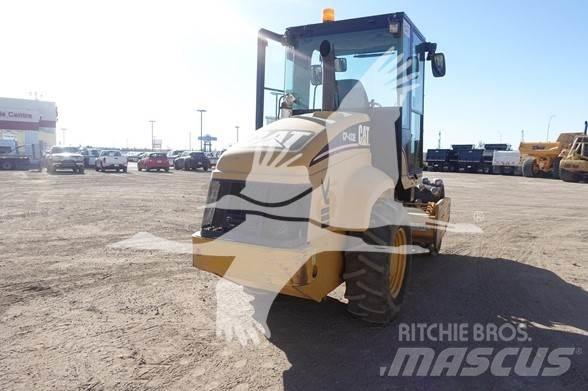 CAT CP-433E Tahačové válce