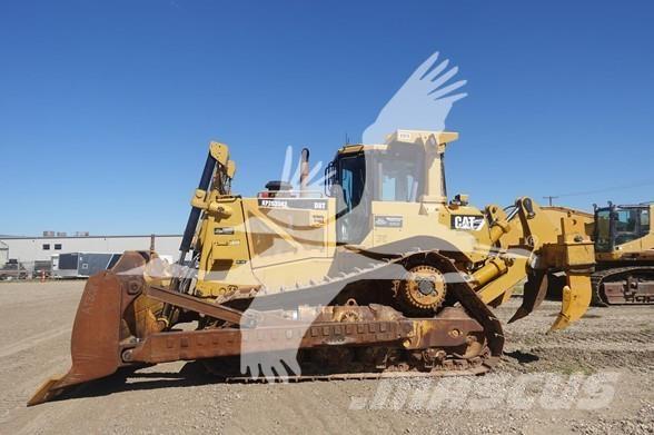 CAT D8T Pásové dozery