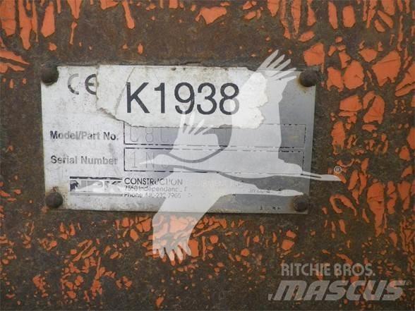 NPK C8C C8100 Kompaktory