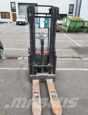 Toyota BT SWE 160 L Ruční paletové vozíky