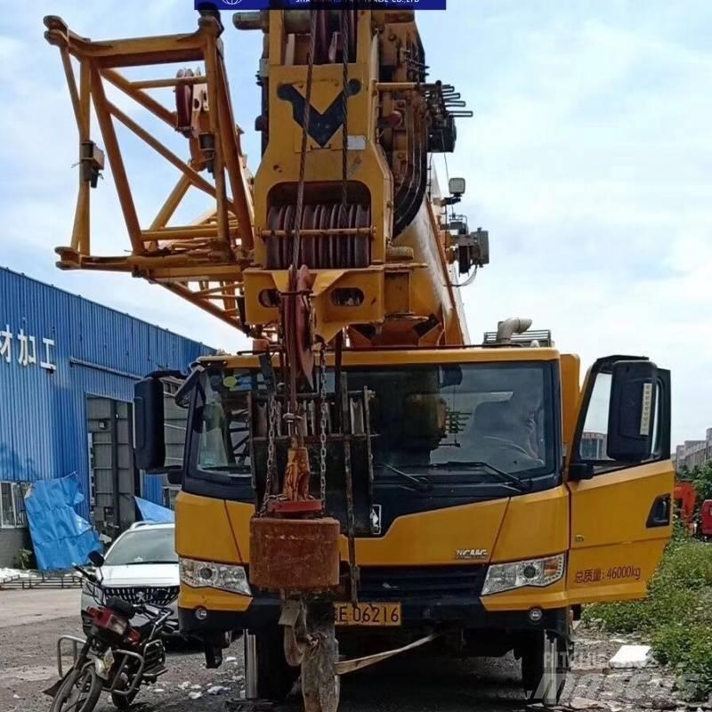 XCMG XCT 100 Univerzální terénní jeřáby