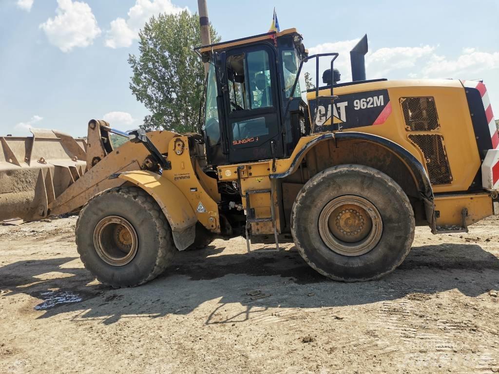 CAT 962 M Kolové nakladače