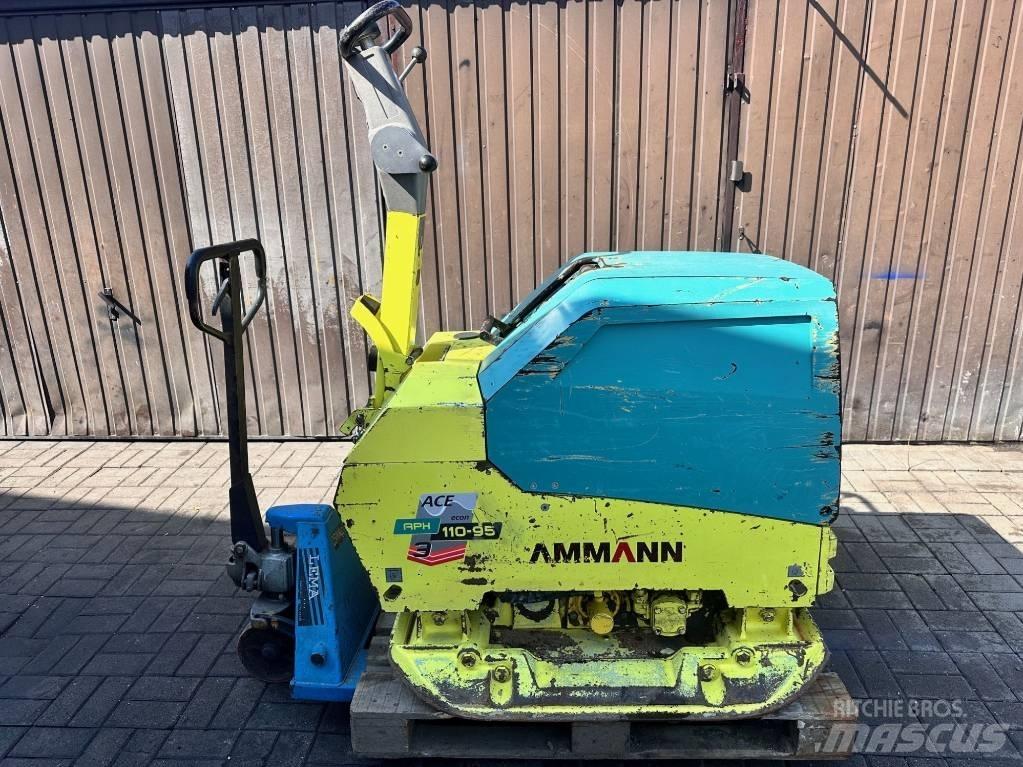Ammann APH 110-95 Půdní kompaktory