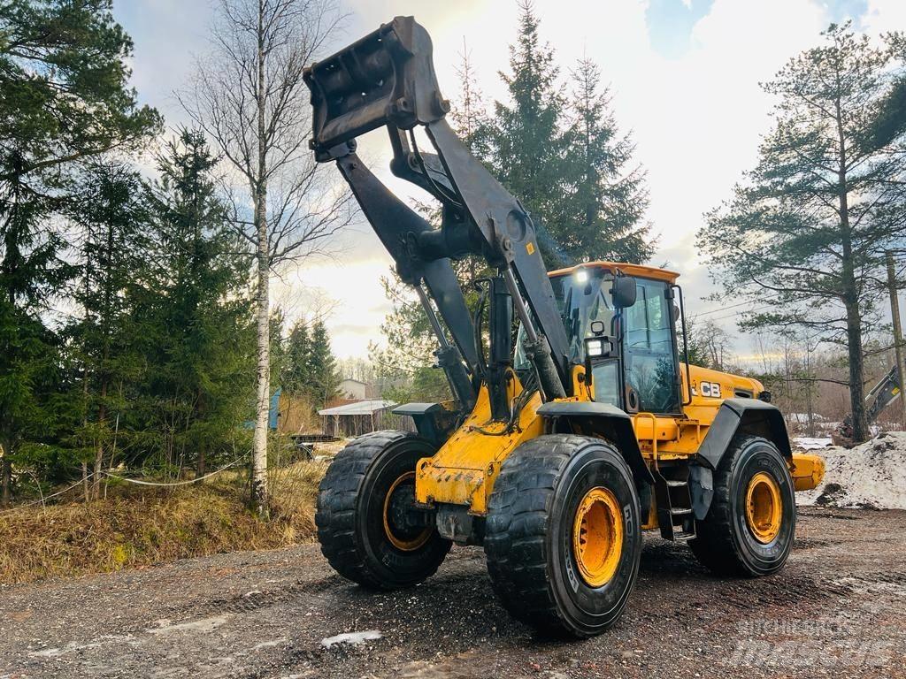 JCB 456 E ZX Kolové nakladače