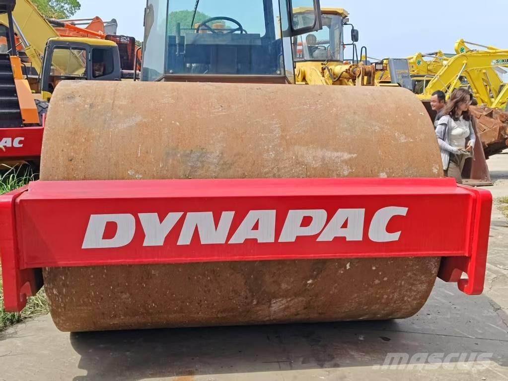 Dynapac CA 25 D Tahačové válce