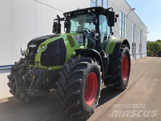 CLAAS AXION 810 Traktory