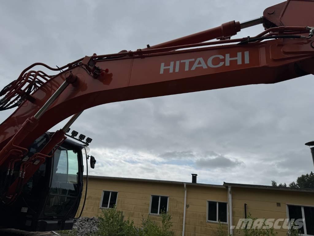 Hitachi ZX 225USLC-7 Pásová rýpadla