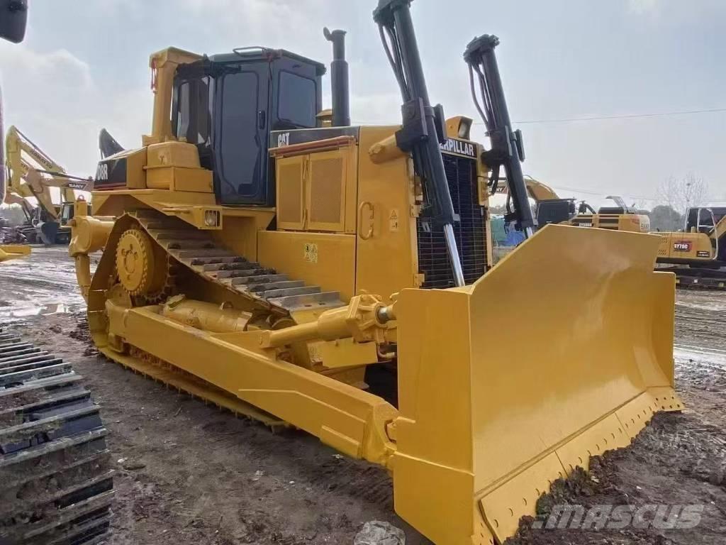CAT D 8 R Pásové dozery