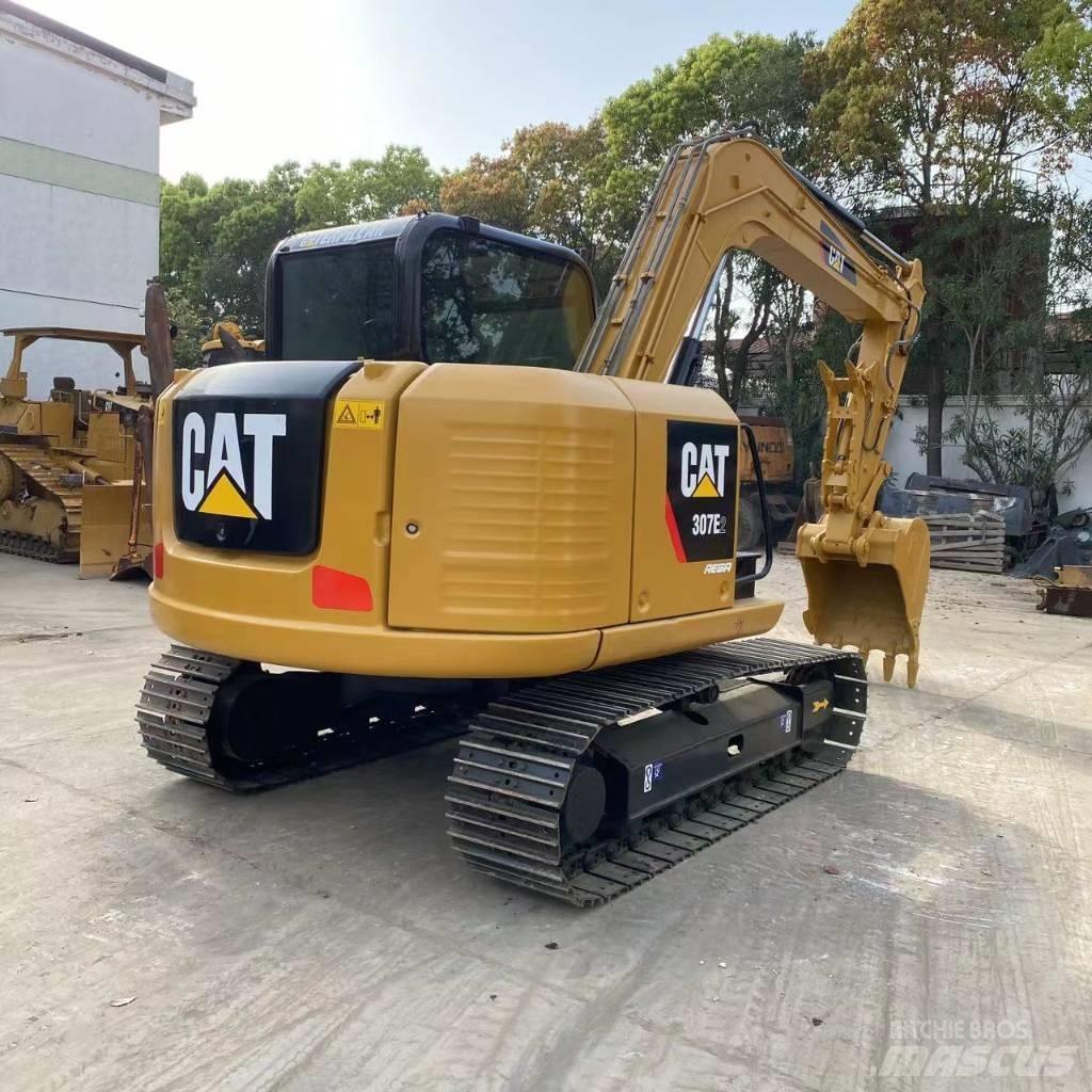 CAT 307 Mini rýpadla < 7t