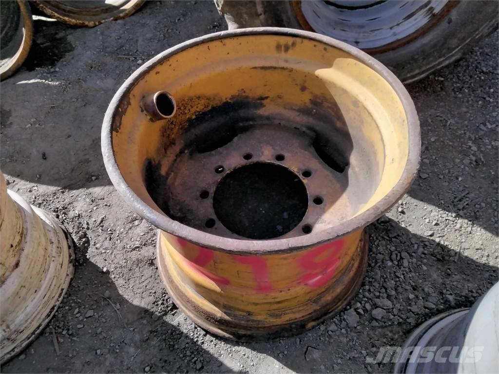 Ösa 250 20x26,5 Pneumatiky, kola a ráfky