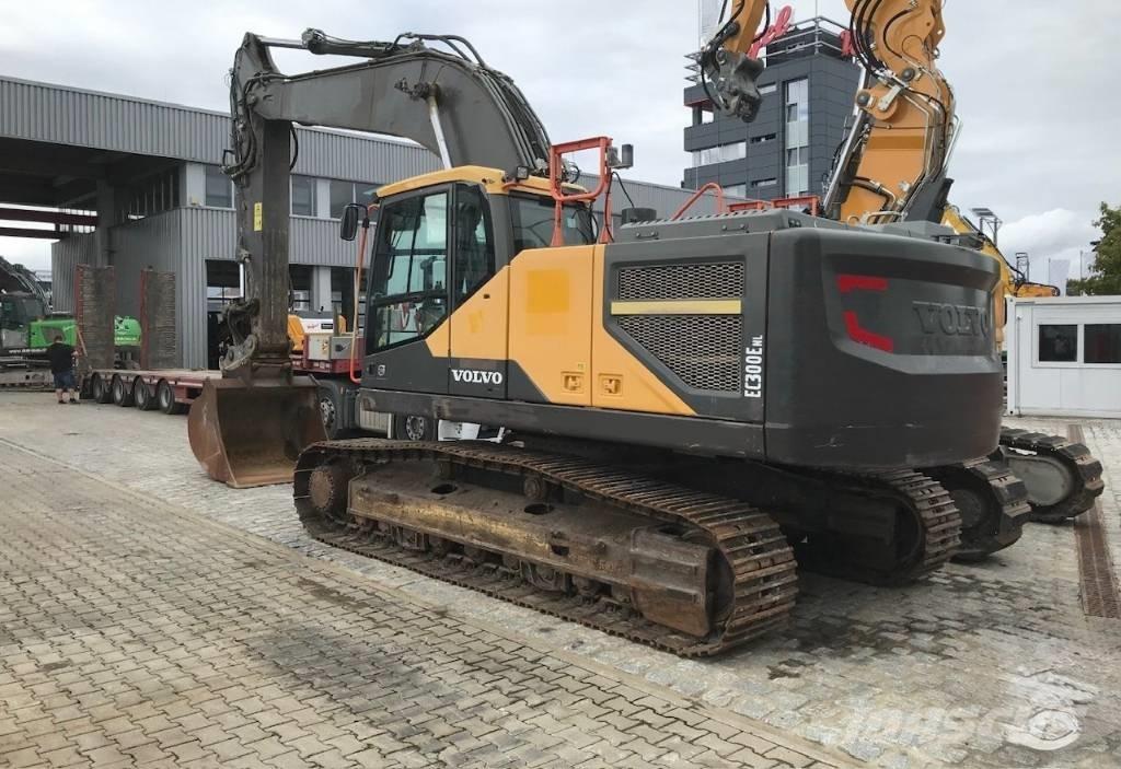 Volvo EC 300 E Pásová rýpadla