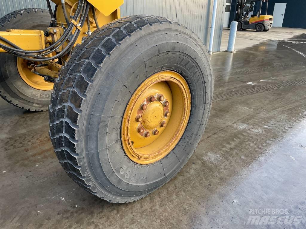 CAT 160M (140) Grejdry