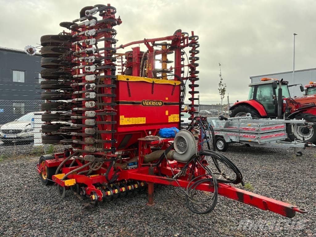 Väderstad Rapid800 Mechanické secí stroje