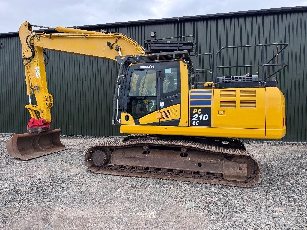 Komatsu PC 210 LC-11 Pásová rýpadla