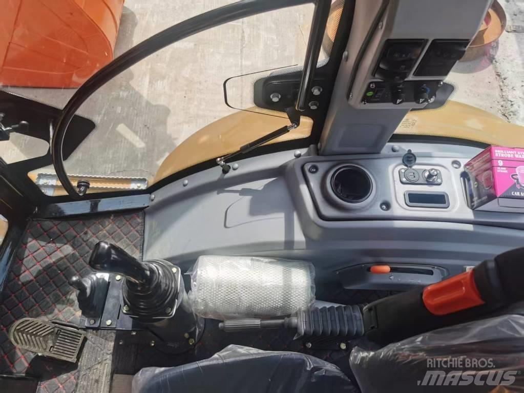 CAT 420 F Pásová rýpadla