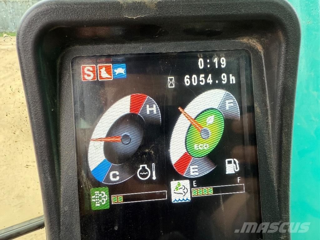 Kobelco SK 210 LC-10 Pásová rýpadla