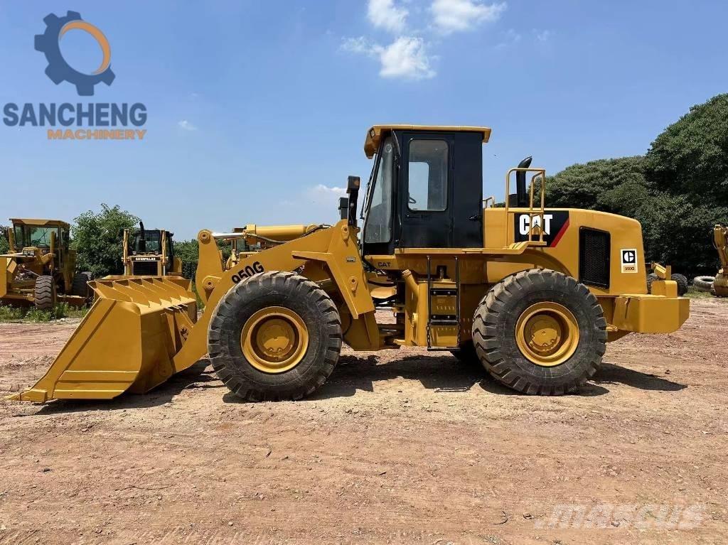 CAT 950G Kolové nakladače