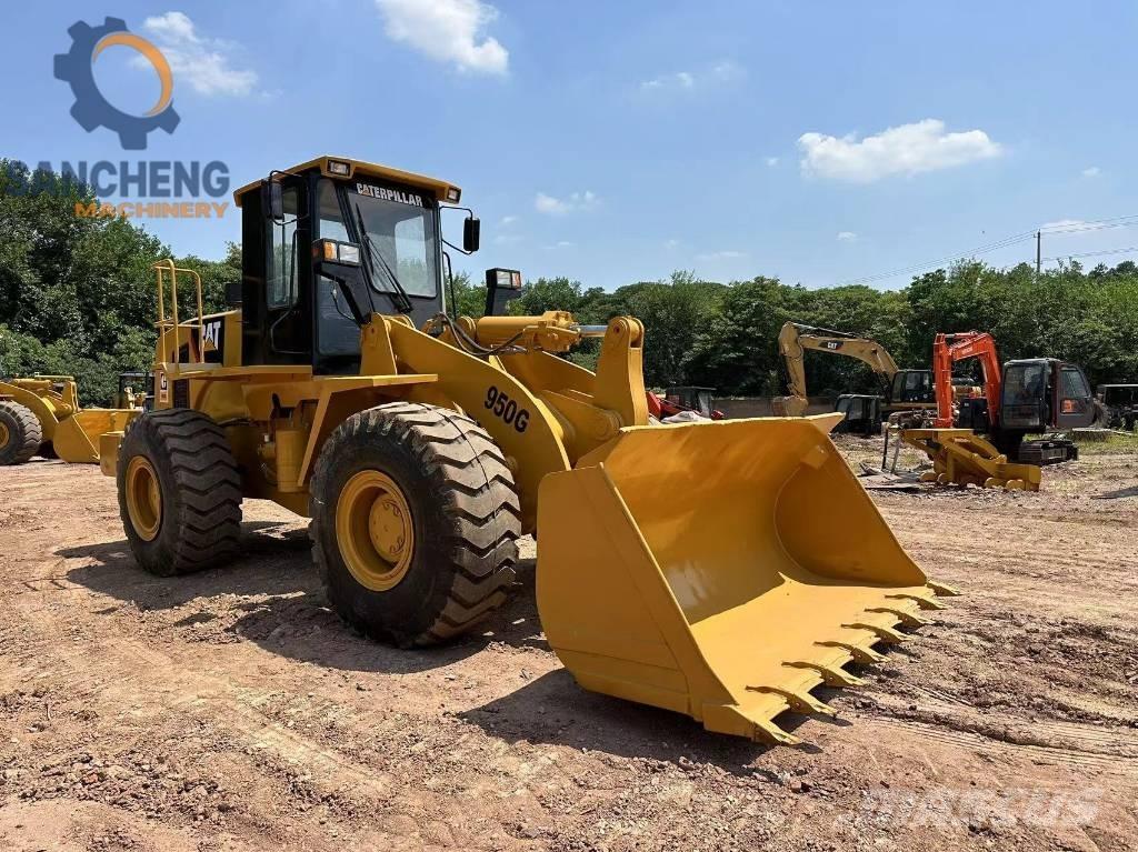 CAT 950G Kolové nakladače