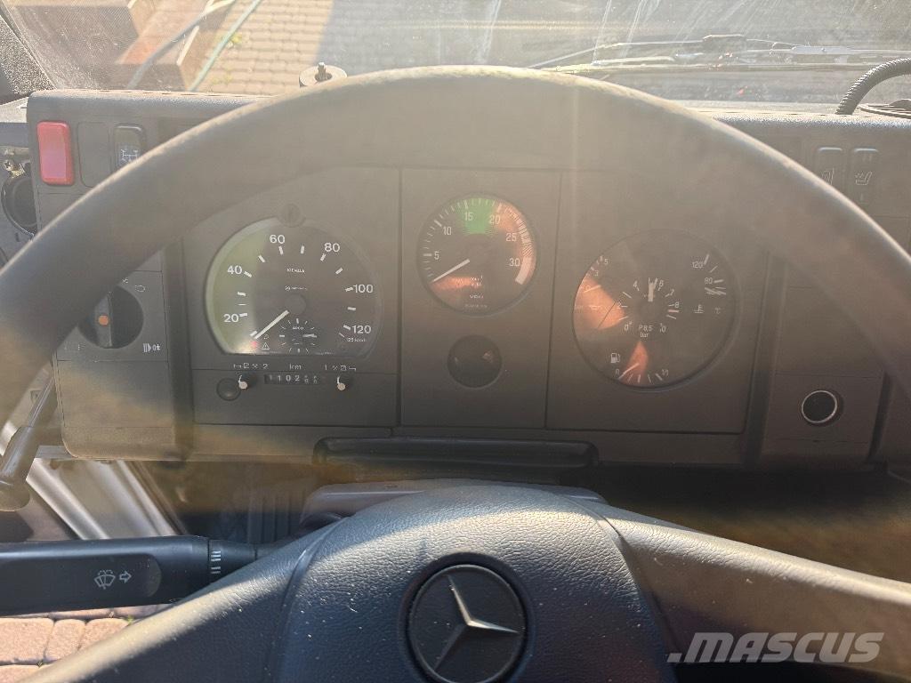 Mercedes-Benz 817 Autoplošiny