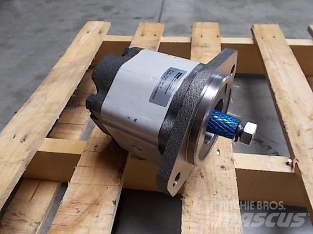 Komatsu PW 148-8 Hydraulika