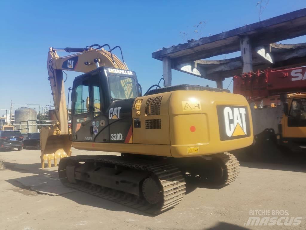 CAT 320 D Pásová rýpadla