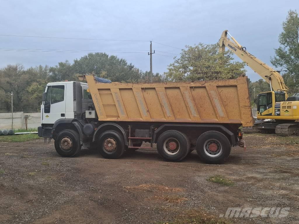 Iveco Trakker 440 Sklápěče
