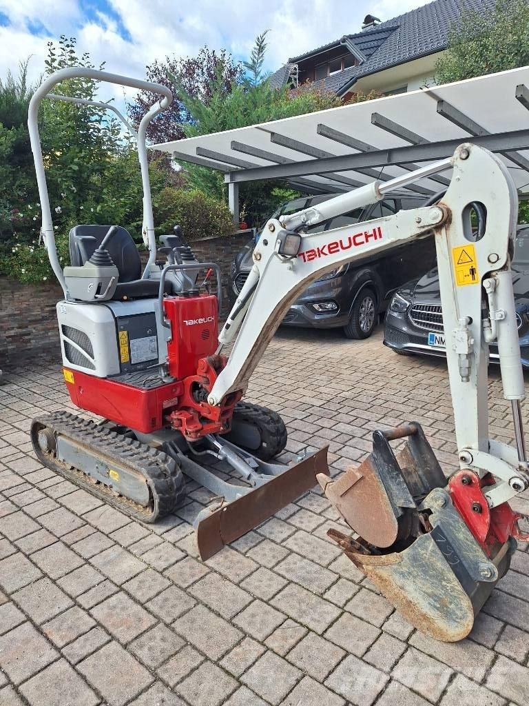 Takeuchi TB 210 R Mini rýpadla < 7t