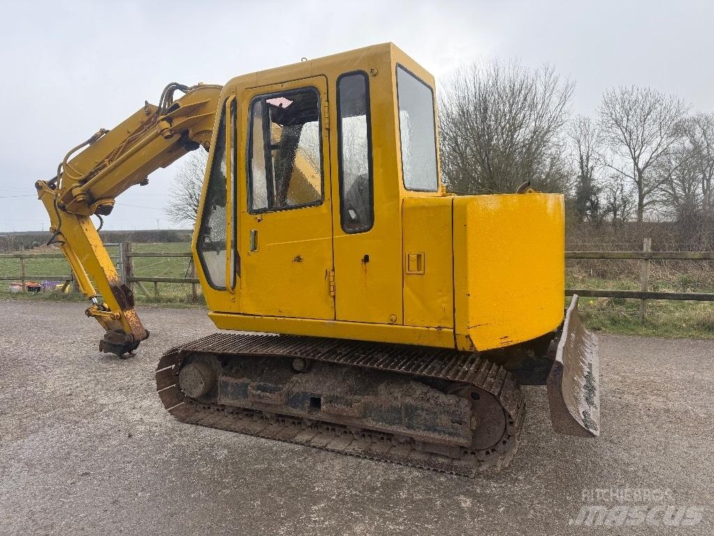 JCB JZ 70 Midi rýpadla 7t - 12t